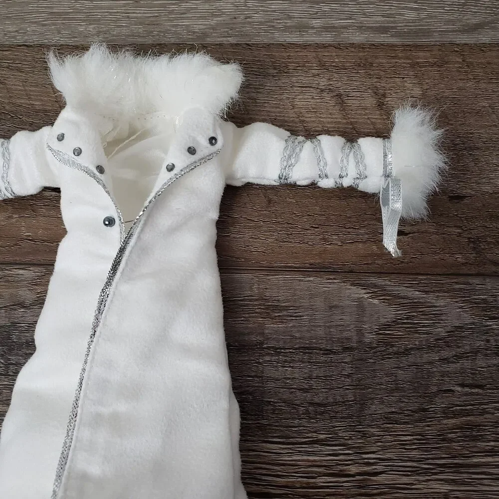 Hannah Montana Holiday Pop Star White Long Coat 2007 Disney Y2K